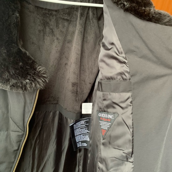 GUESS Black Puffer Jacket with Faux Fur Trim - Picture 6 of 8